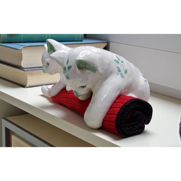 vintage ceramic cat shelf sitter pair, white with mint green, handpainted, from - Picture 3 of 11